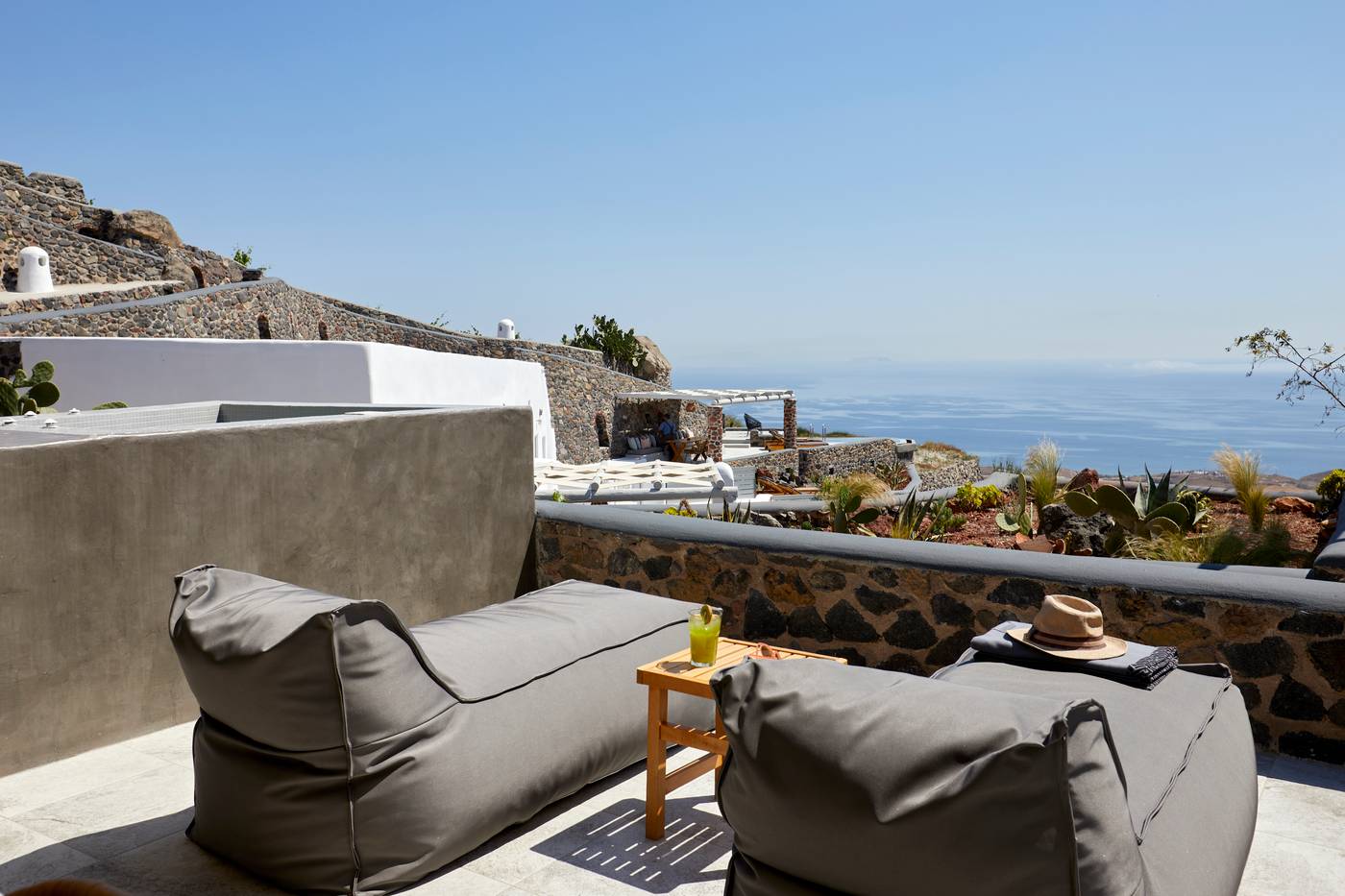 El-Verano-Collection-Santorini-Room-85