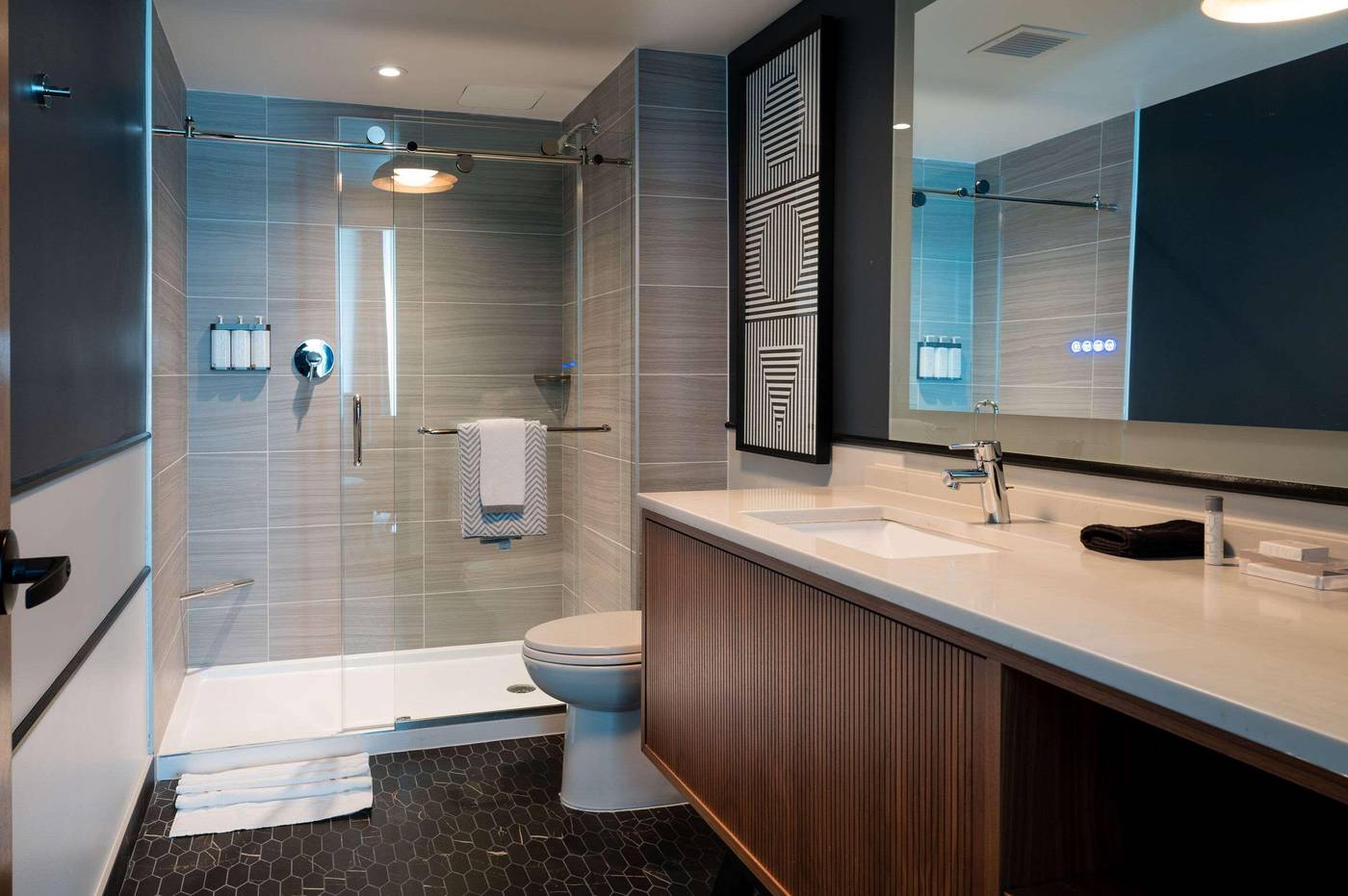 Cambria-Hotel-Boston-Somerville-Room-45