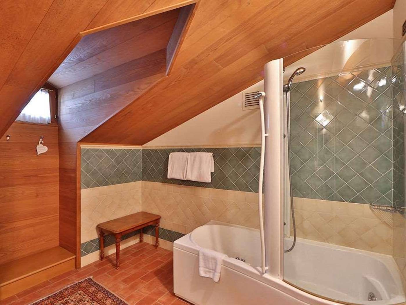 Best-Western-Hotel-Canon-d-Oro-Room-53