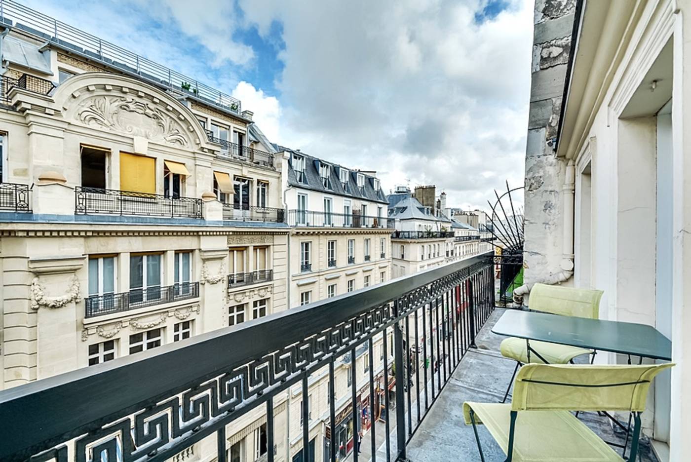 Villa-Opera-Drouot-Terrace-2