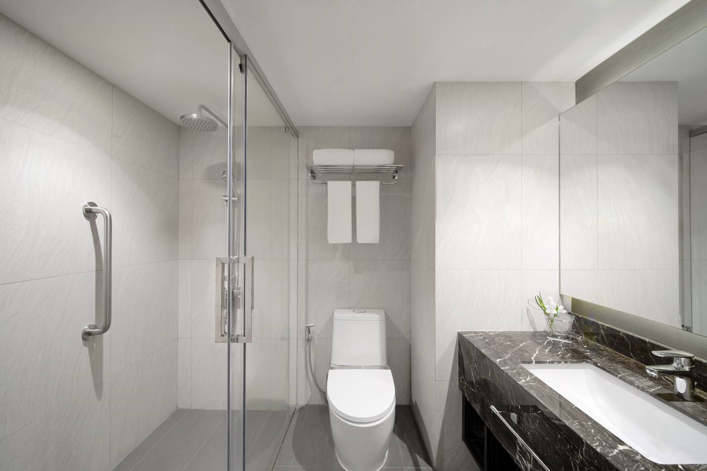 Avani-Ratchada-Bangkok-Room-47