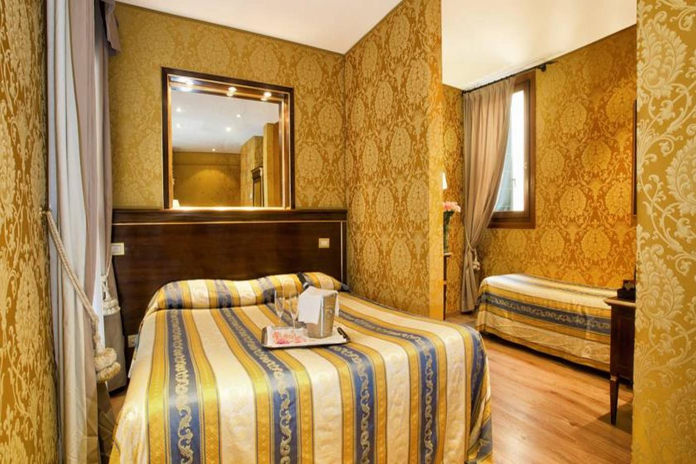 Residenza-Goldoni-Room-12