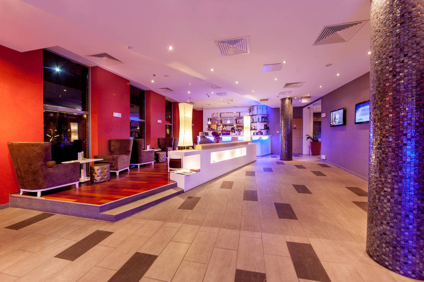 Royal-Park-Boutique-Hotel-Lobby-11