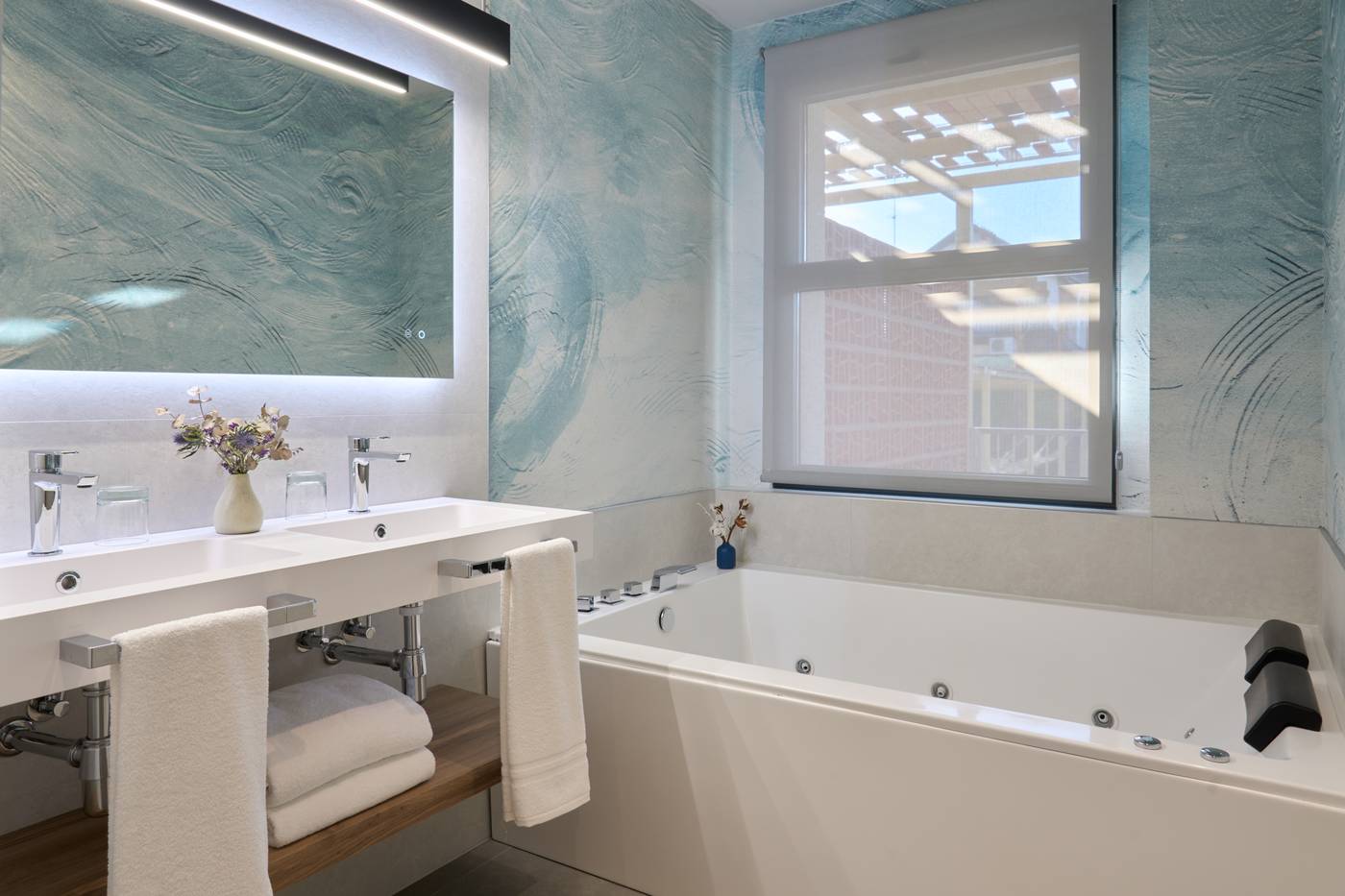 Macia-Do----ana-Room-40