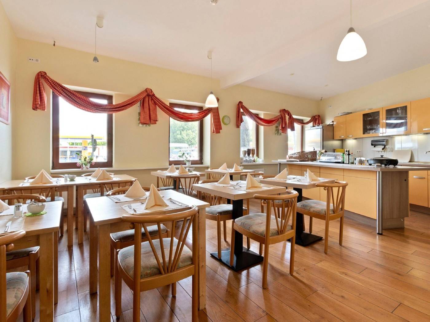 Hotel-Bohemia-By-Vivere-Stays-Restaurant-26