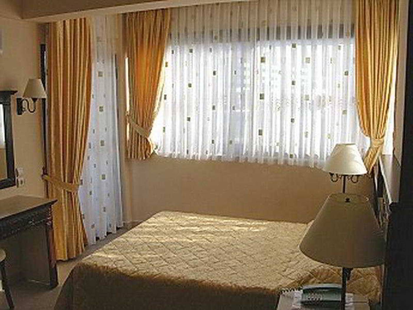 Bonjour-Boutique-Hotel-Room-20