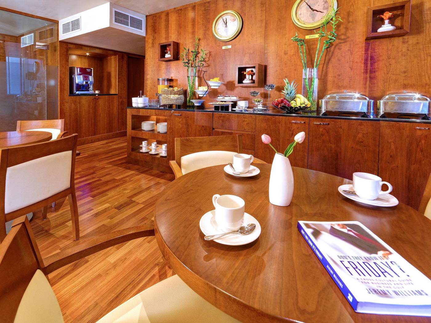 Golden-Sands-3-Hotel-Apartments-Restaurant-47