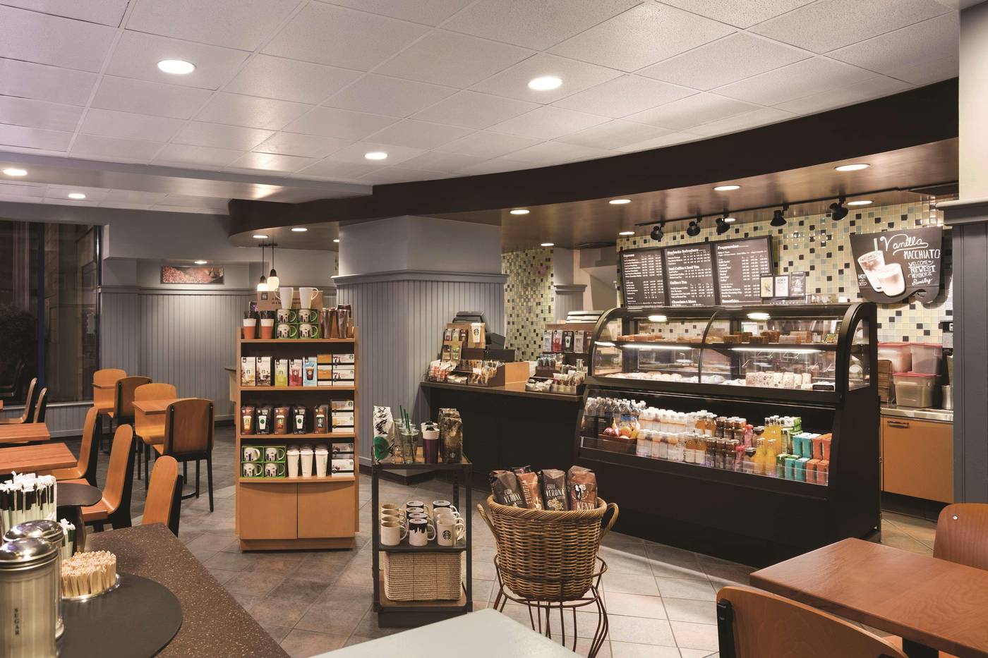 Doubletree-by-Hilton-Boston-Downtown-Restaurant-18