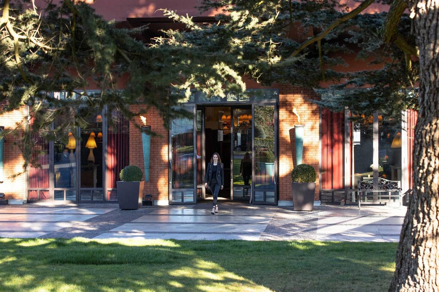 La-Reserve-Geneve---Hotel-Spa-and-Villa-General-view-101