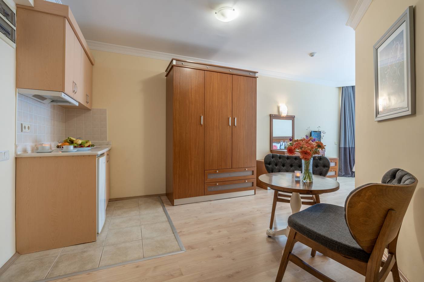 Grand-Vikin-Hotel-Room-35