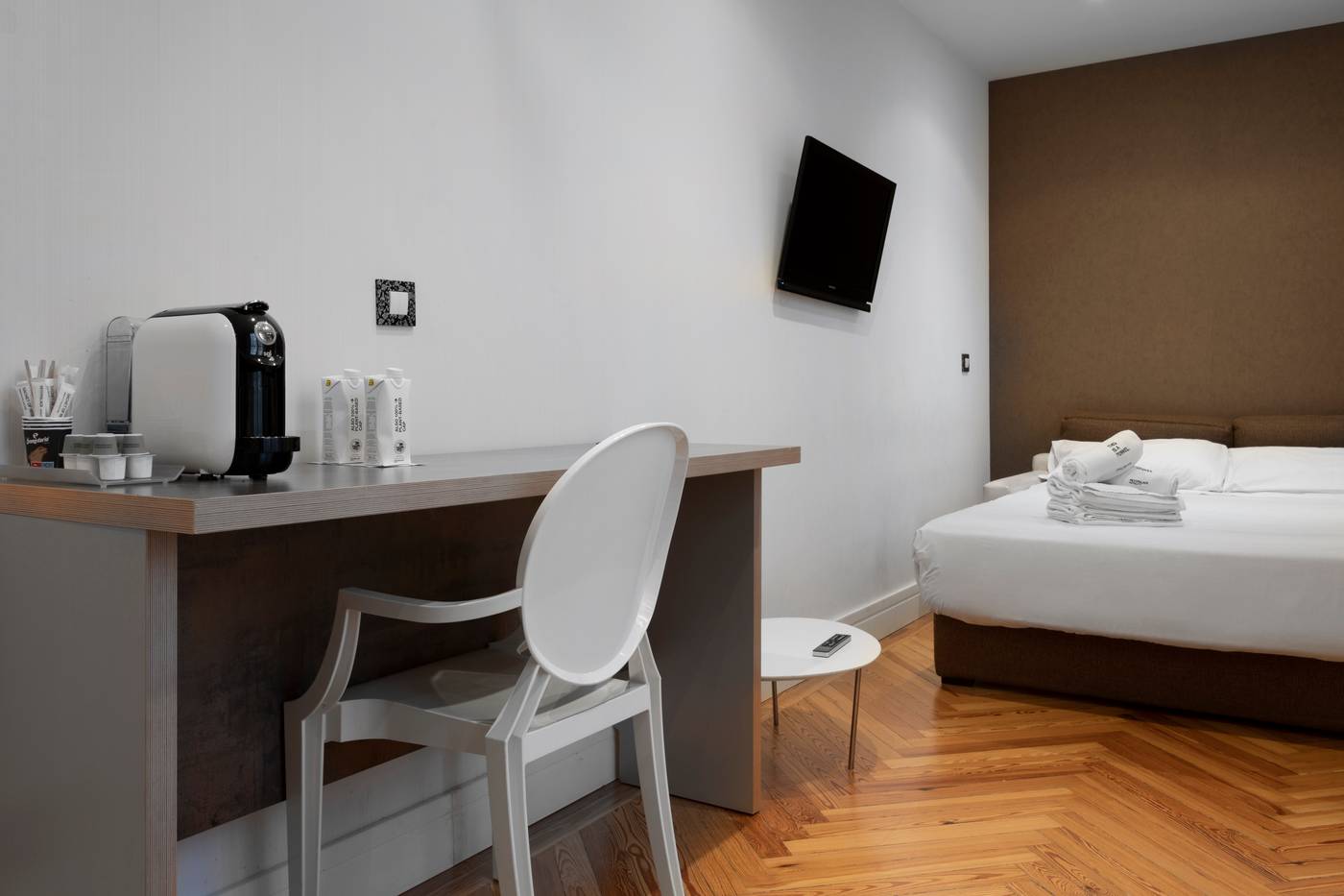 Petit-Palace-Lealtad-Plaza-Room-29