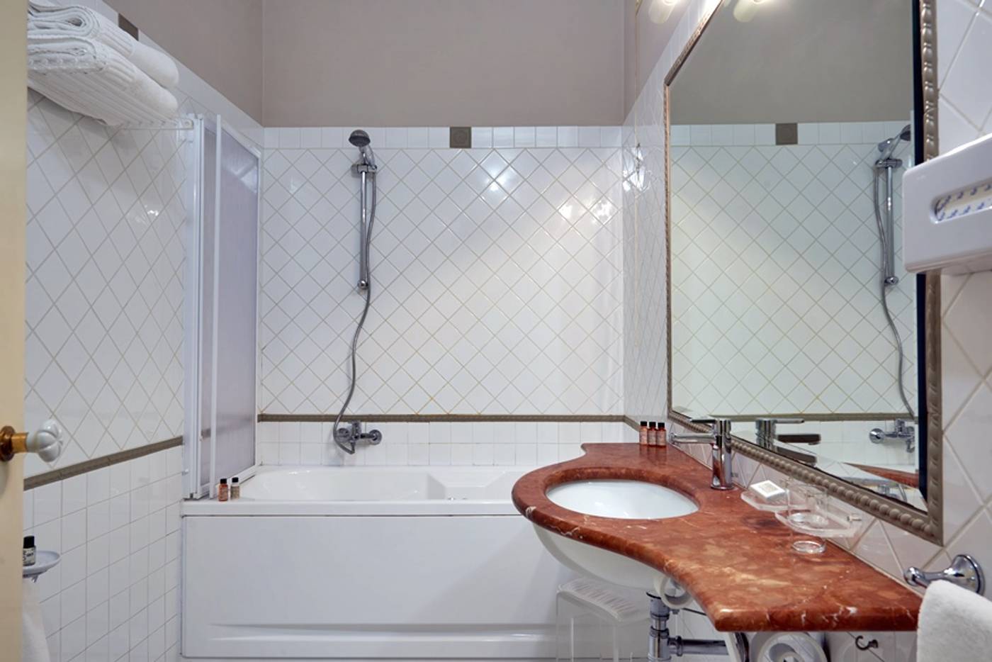 Eurostars-Centrale-Palace-Room-37