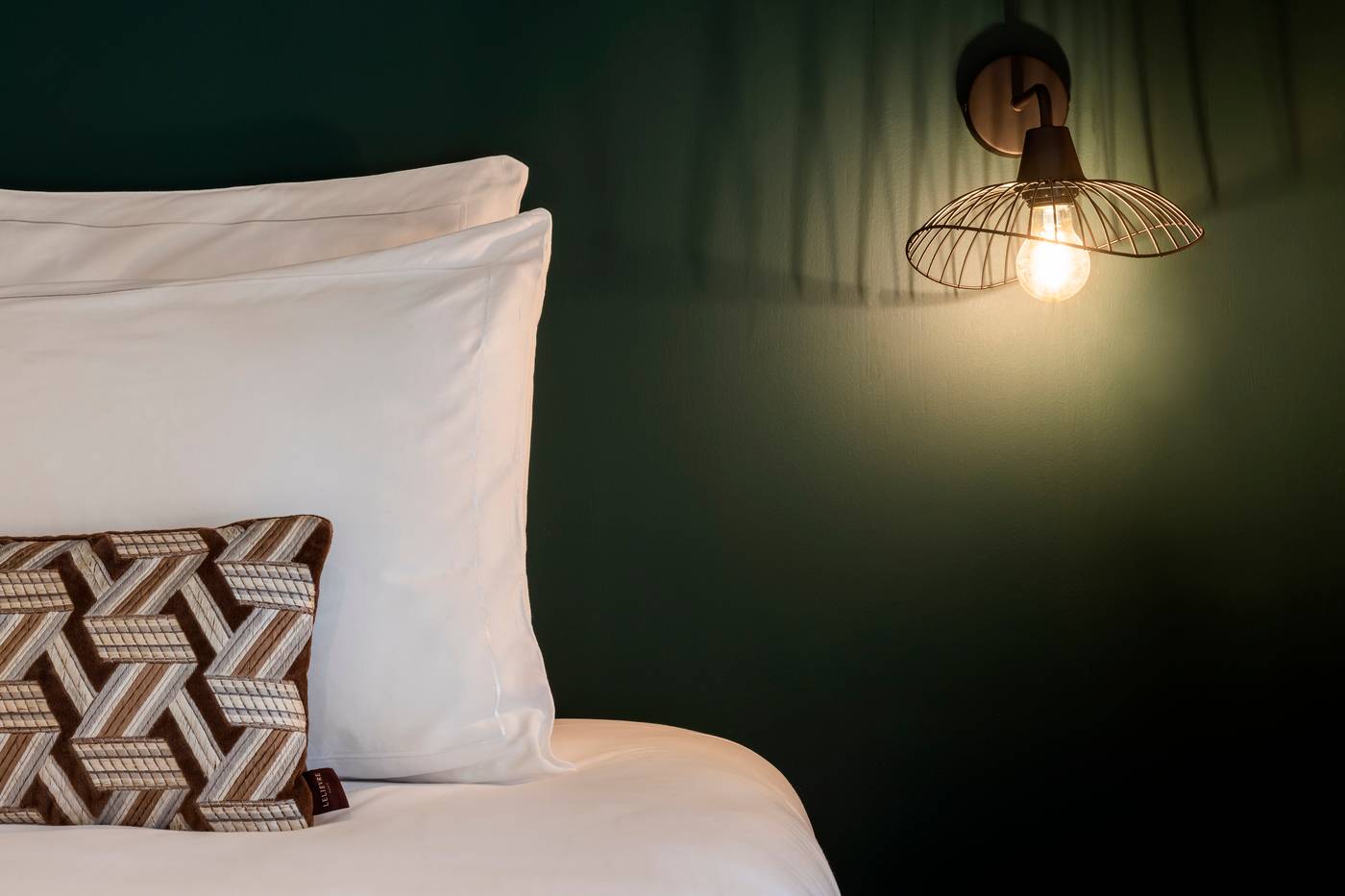 9Hotel-Opera-Room-19