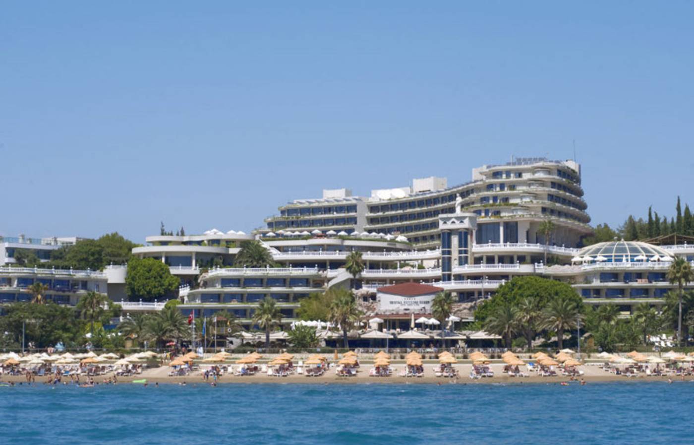 Crystal-Sunrise-Queen-Luxury-Resort---Spa-Beach-10