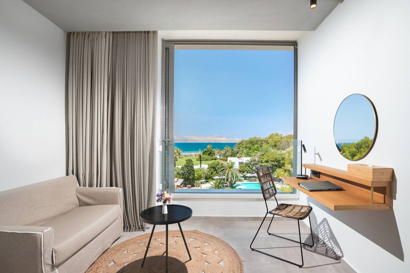 Caravia-Beach-Hotel-Room-11