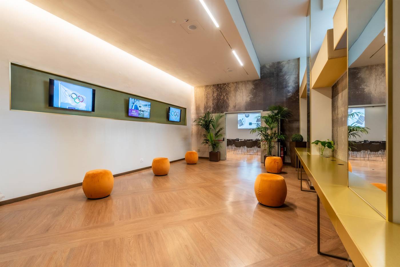 Best-Western-Hotel-Madison-Conferences-12