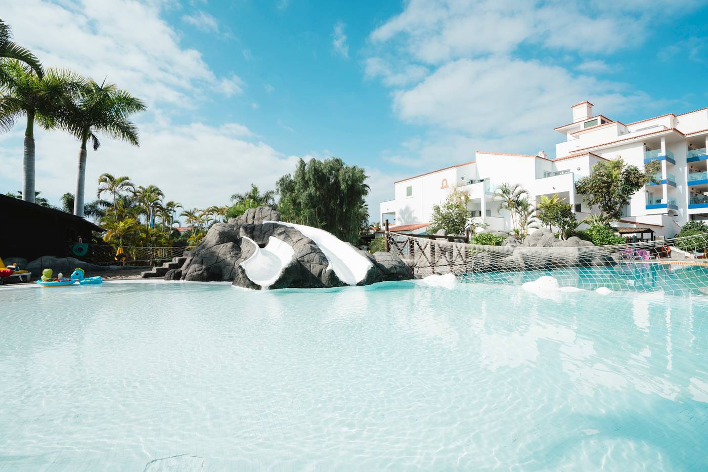 Park-Club-Europe-Pool-12