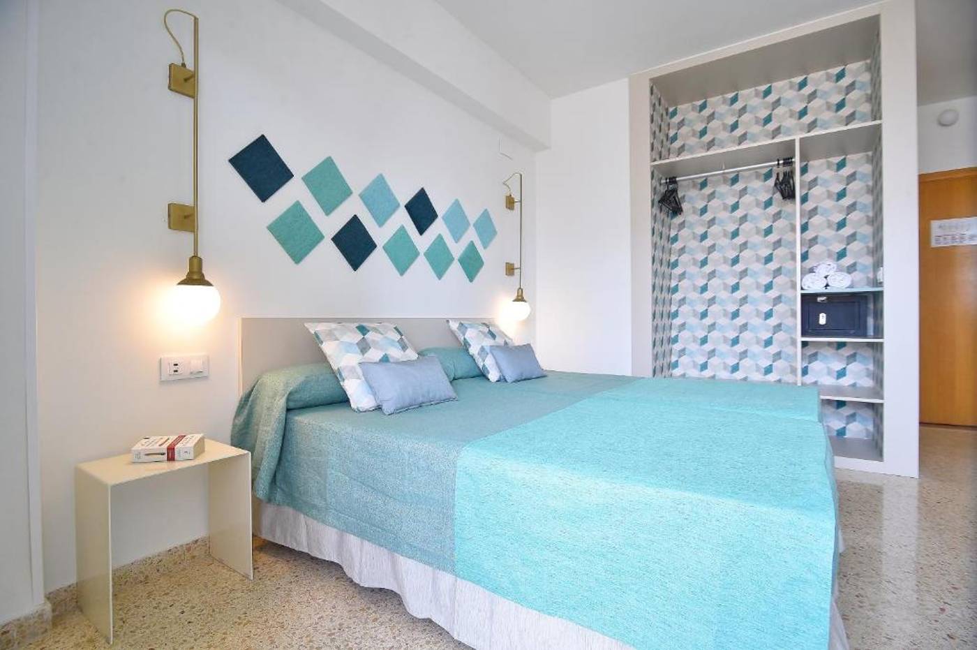 Hotel-Gala-Placidia-Room-10