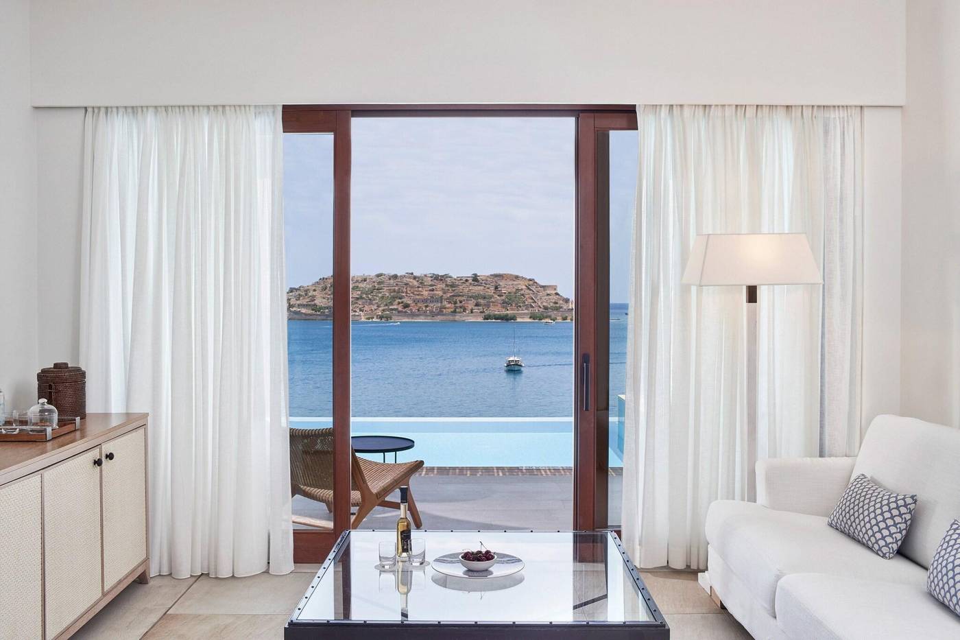 Blue-Palace--a-Luxury-Collection-Resort---Spa-Room-28