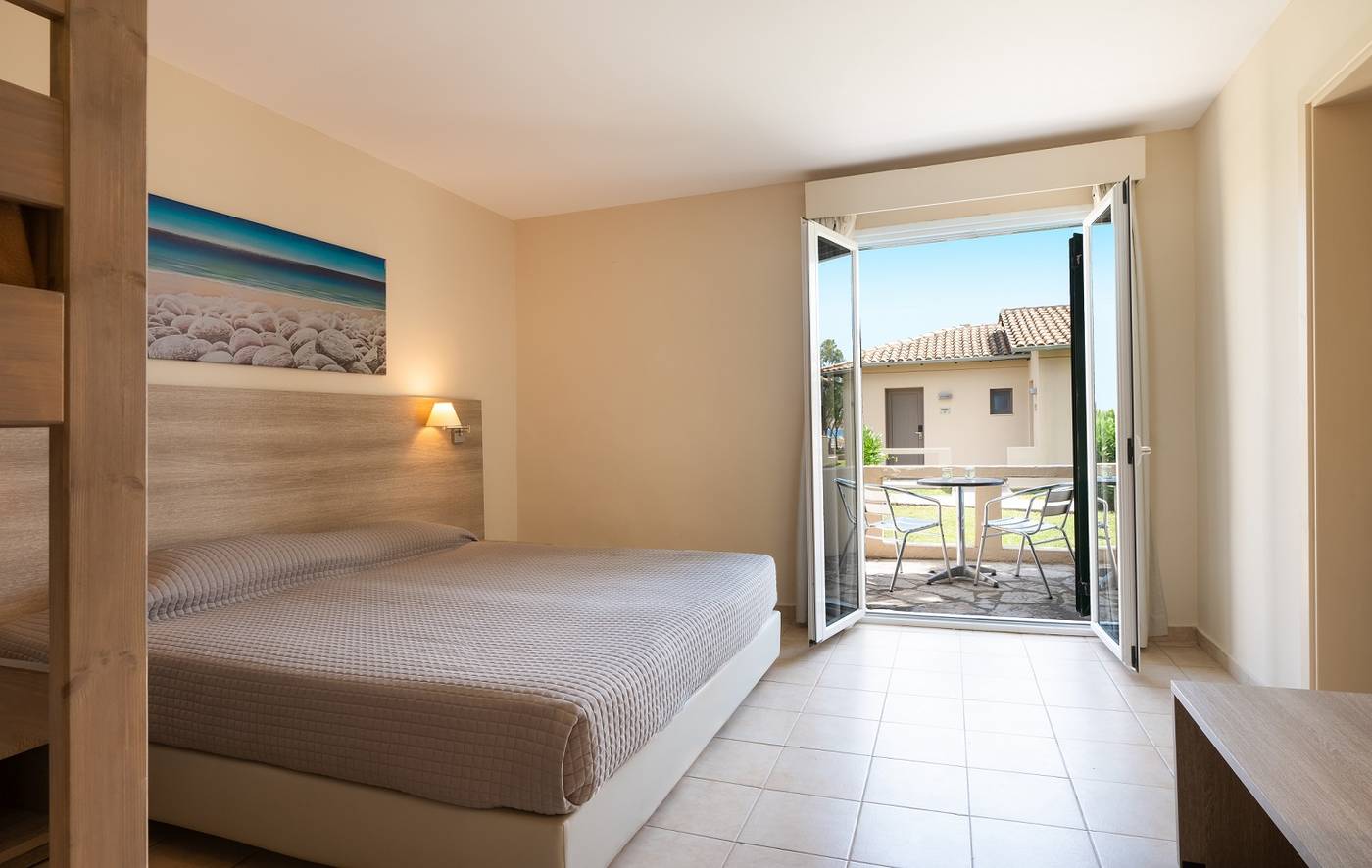 Messonghi-Beach-Room-33