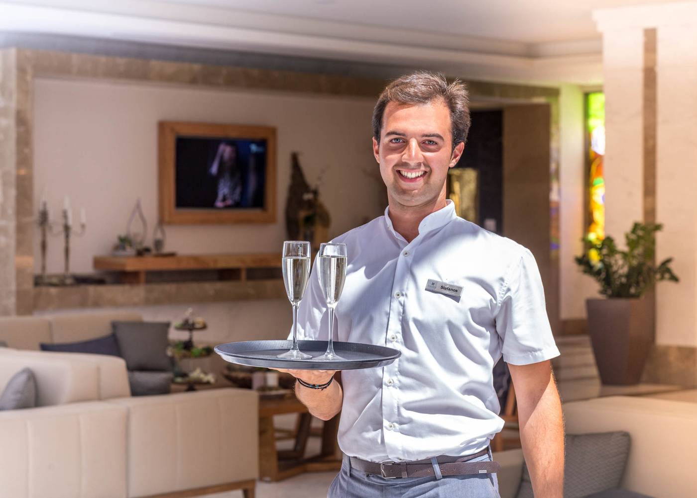 Miraggio-Thermal-Spa-Resort-Lobby-57