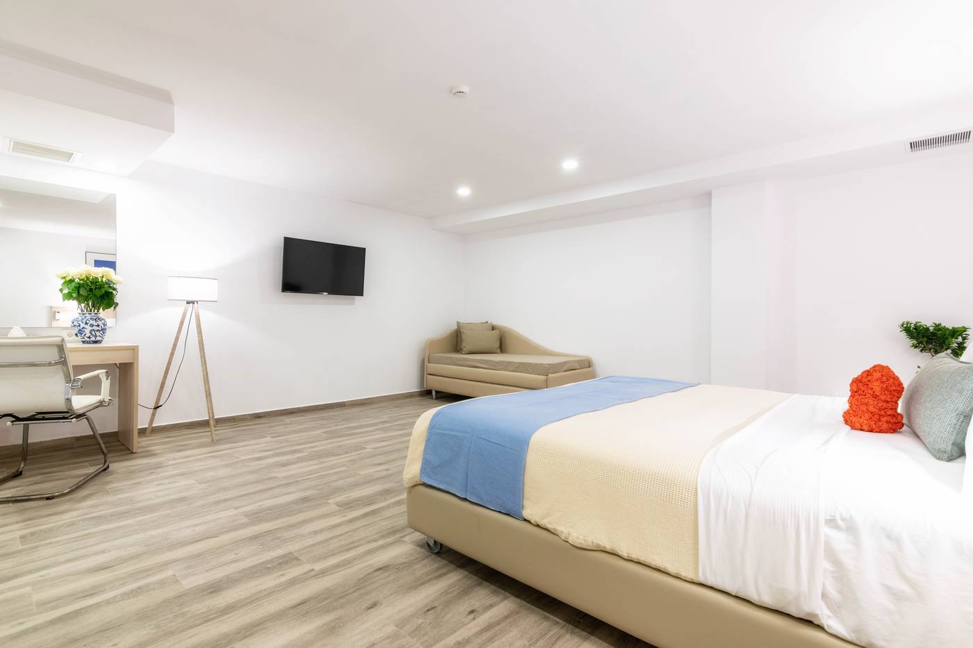 Iakinthos-Tsilivi-Beach-Room-33