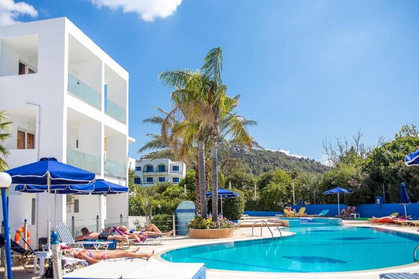 Moscha-Hotel-Terrace-7