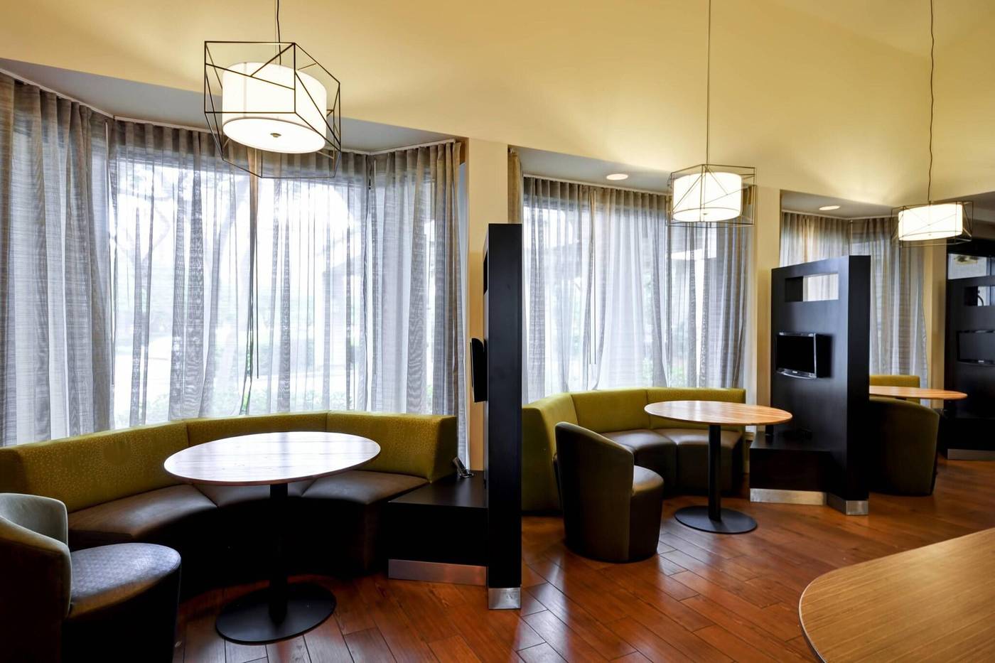 Courtyard Dallas Medical/Market Center-United States-Dallas-General view-3