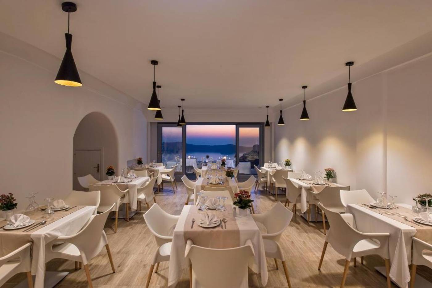 Pegasus-Suites---Spa-Lobby-39