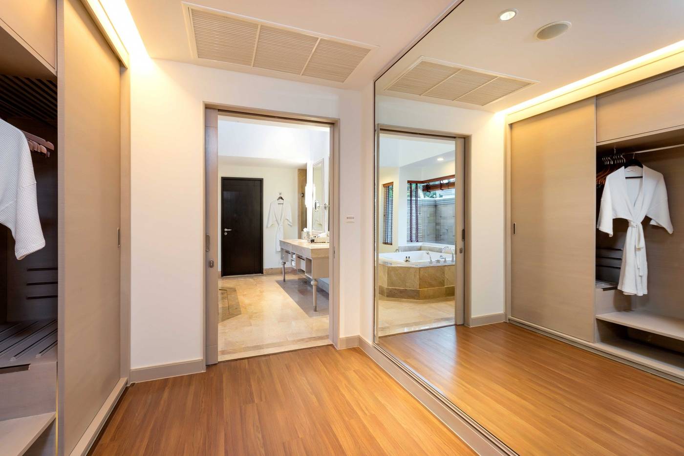 Pullman-Phuket-Panwa-Beach-Room-50