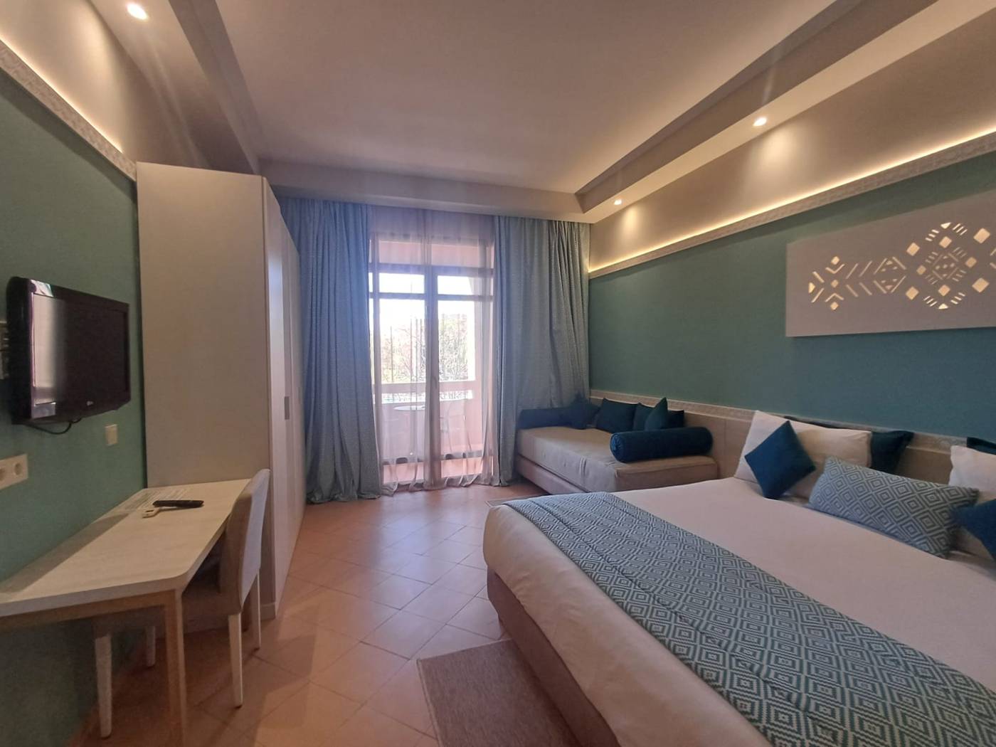 Aqua-Mirage-Club---Aqua-Parc---All-Inclusive-Room-33