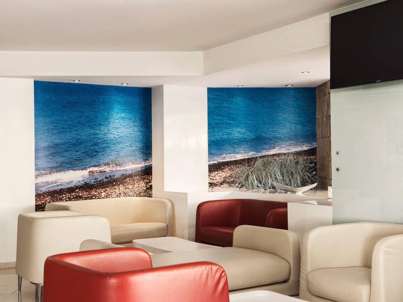 Hotel-Esperia-Lobby-54