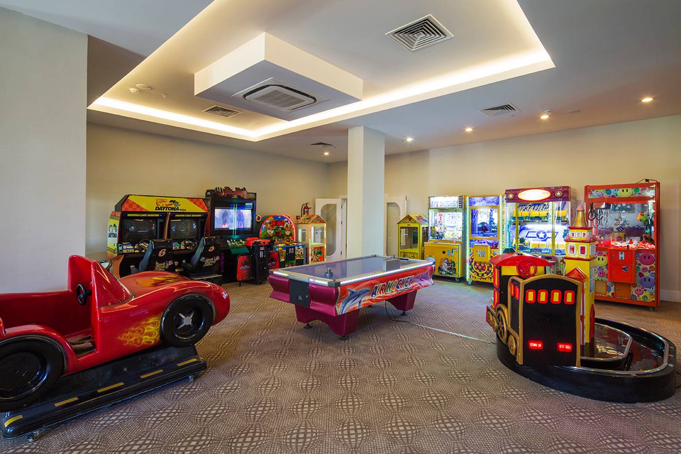 Crystal Tat Beach Golf Resort And Spa