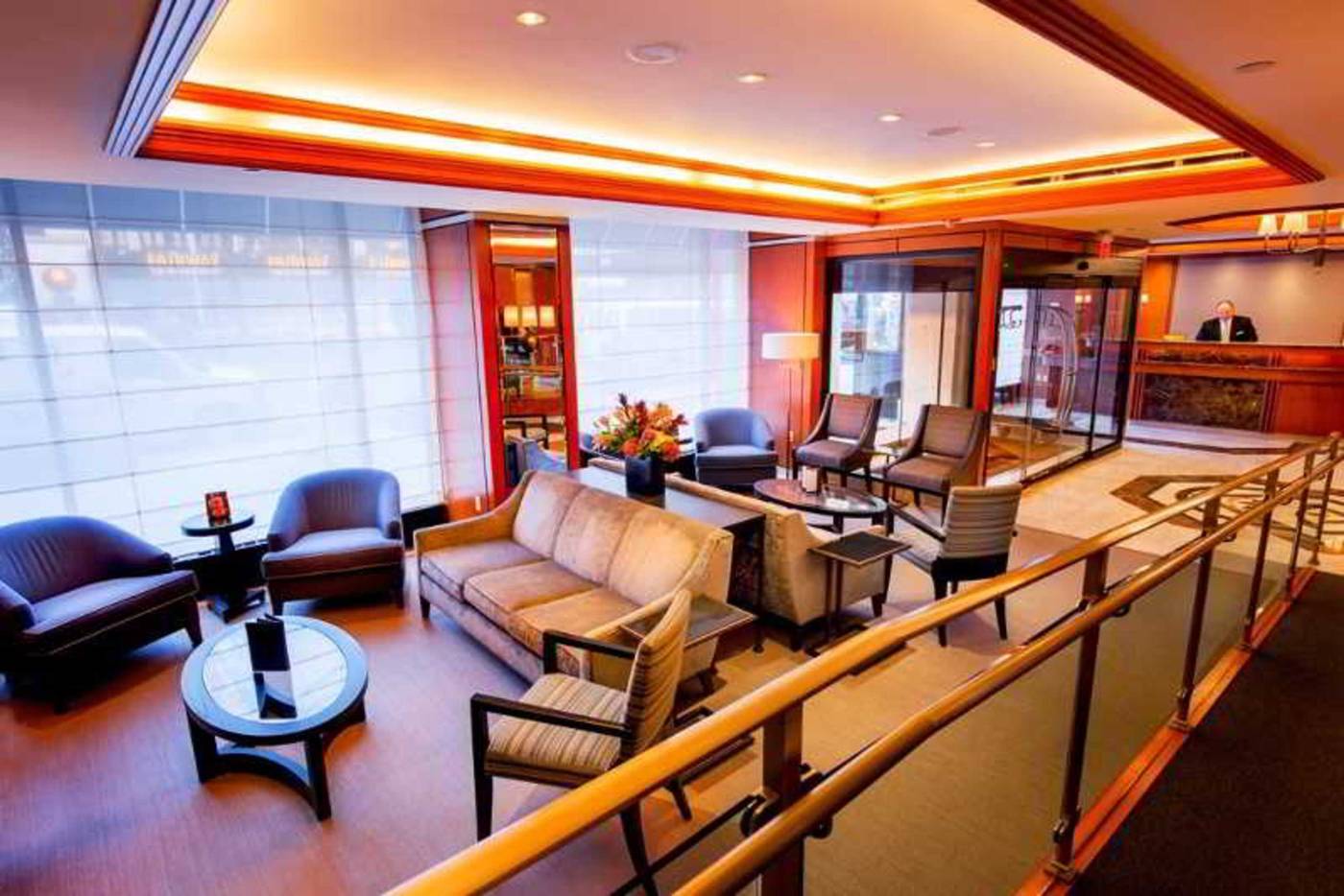 Hotel-Beacon-Lobby-9