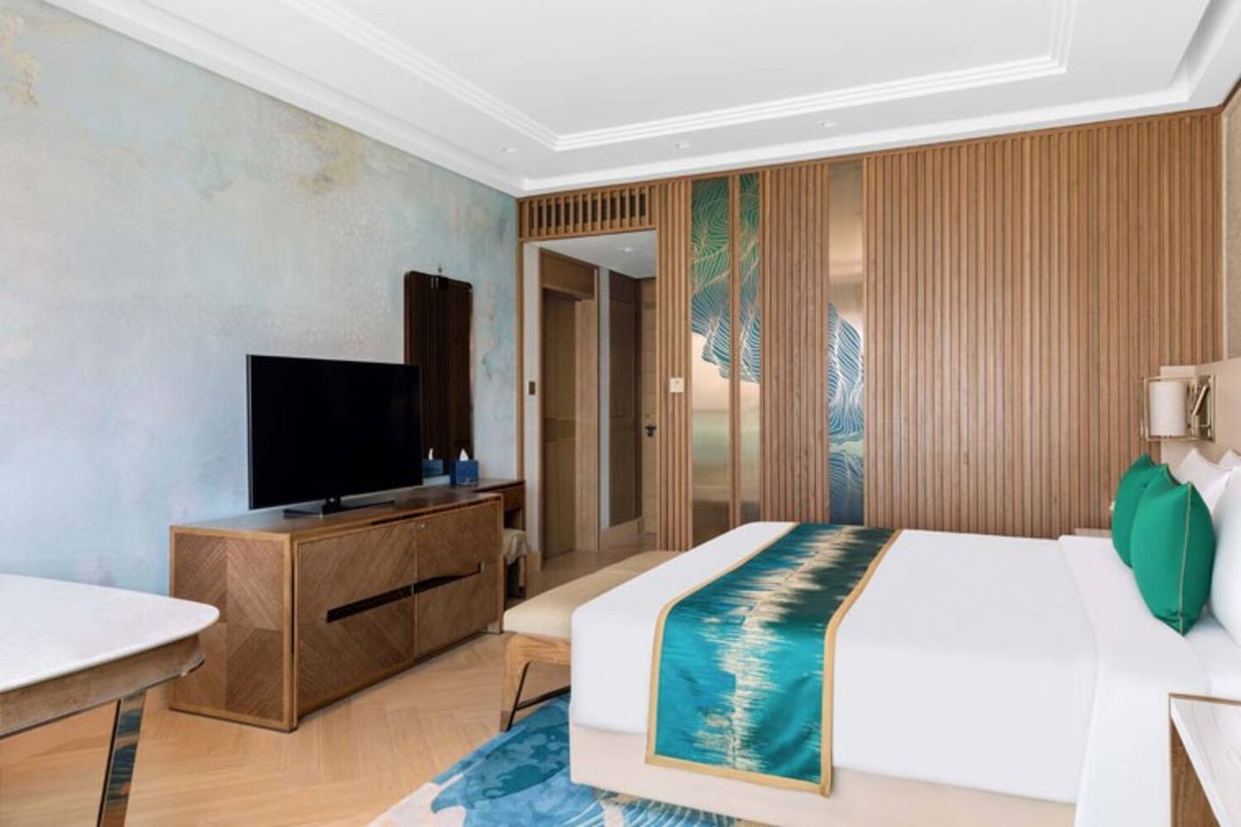 Taj-Exotica-Resort---Spa--The-Palm-Dubai-Room-25