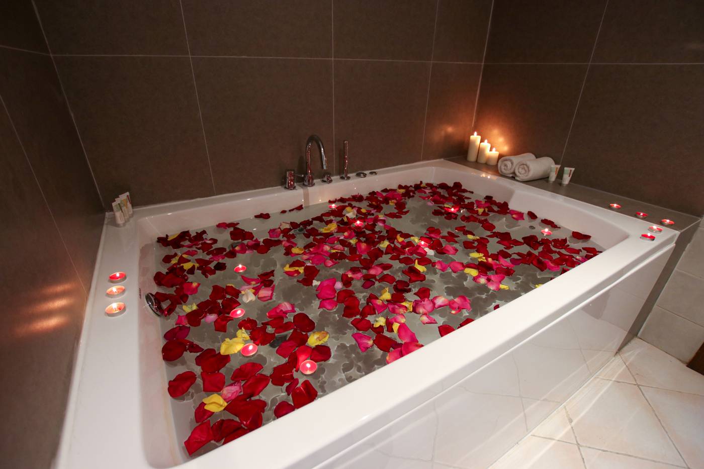 03.09.25 The Seven Hotel