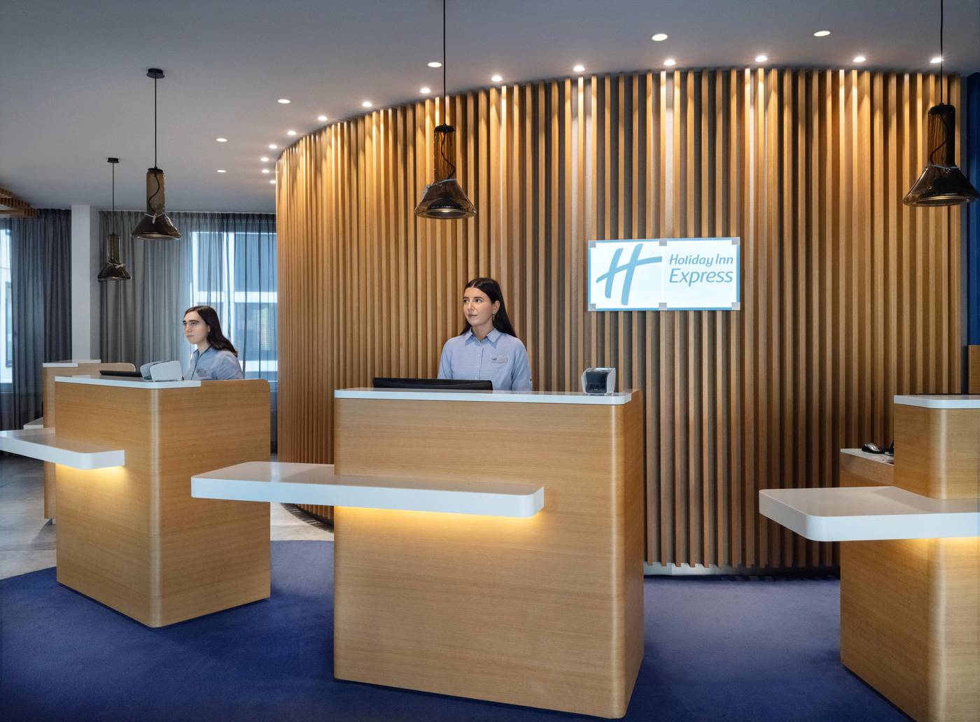 Holiday-Inn-Express-Munich-City-West-General-view-29