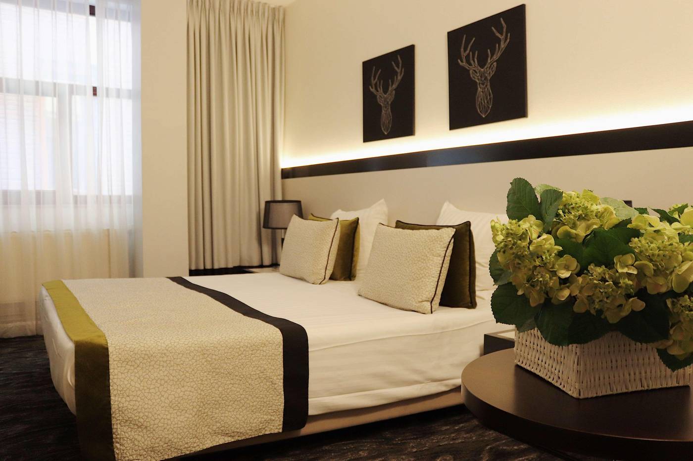 Floris-Arlequin-Grand-Place-Room-18