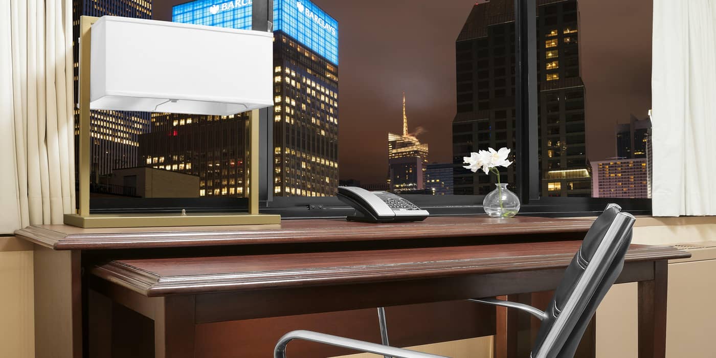 The-Manhattan-at-Times-Square-Hotel-Room-16