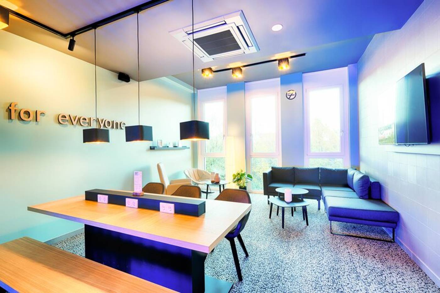 B&B HOTEL Nürnberg-West-Germany-Nürnberg-Lobby-4