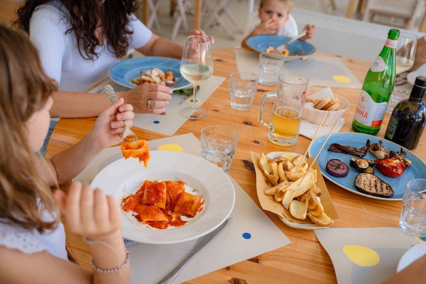 Club-del-Sole-Stork-Family-Collection-Restaurant-43