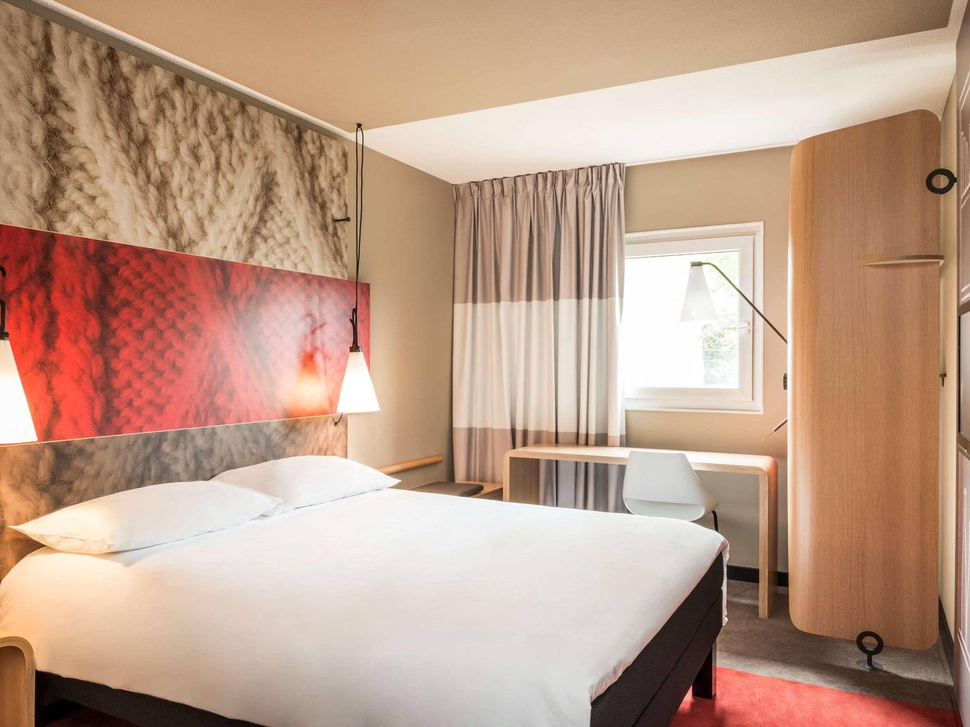 ibis-Paris-Grands-Boulevards-Opera-9th-Room-27
