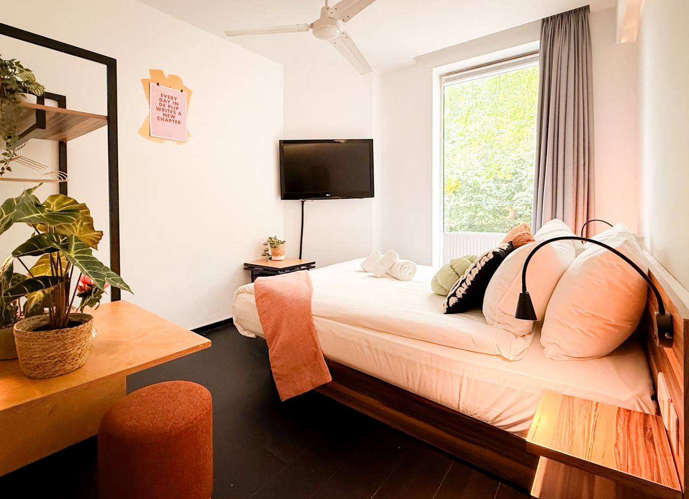 The-Arcade-Hotel-Room-11