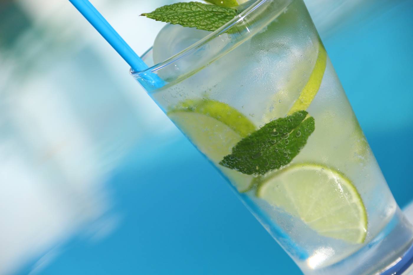 Astro-Palace-Hotel-Bar-20