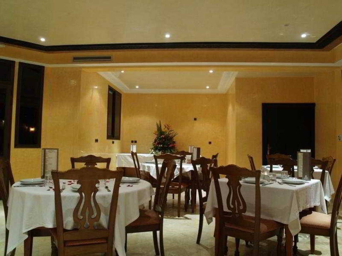 Mogador-Menzah-Appart-H-tel-Restaurant-37