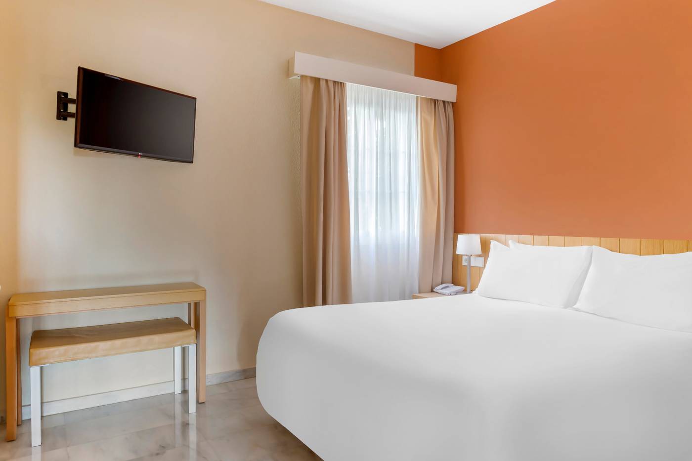 Royal-Oasis-Club-at-Pueblo-Quinta-Room-20