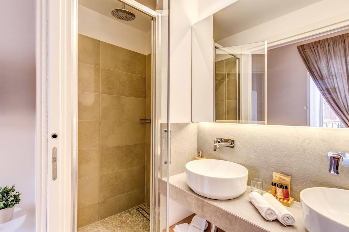 The-Spanish-Suite-Campo-De--Fiori-Room-16