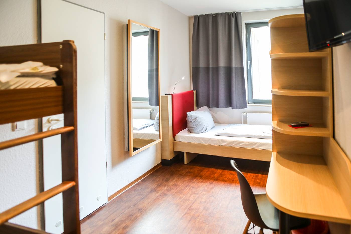 Acama-Kreuzberg-Hotel-Hostel-Room-22