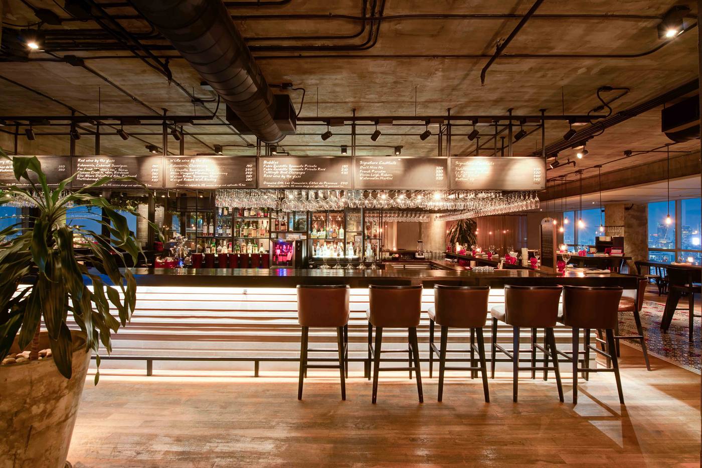 Pullman-Bangkok-Hotel-G-Restaurant-16