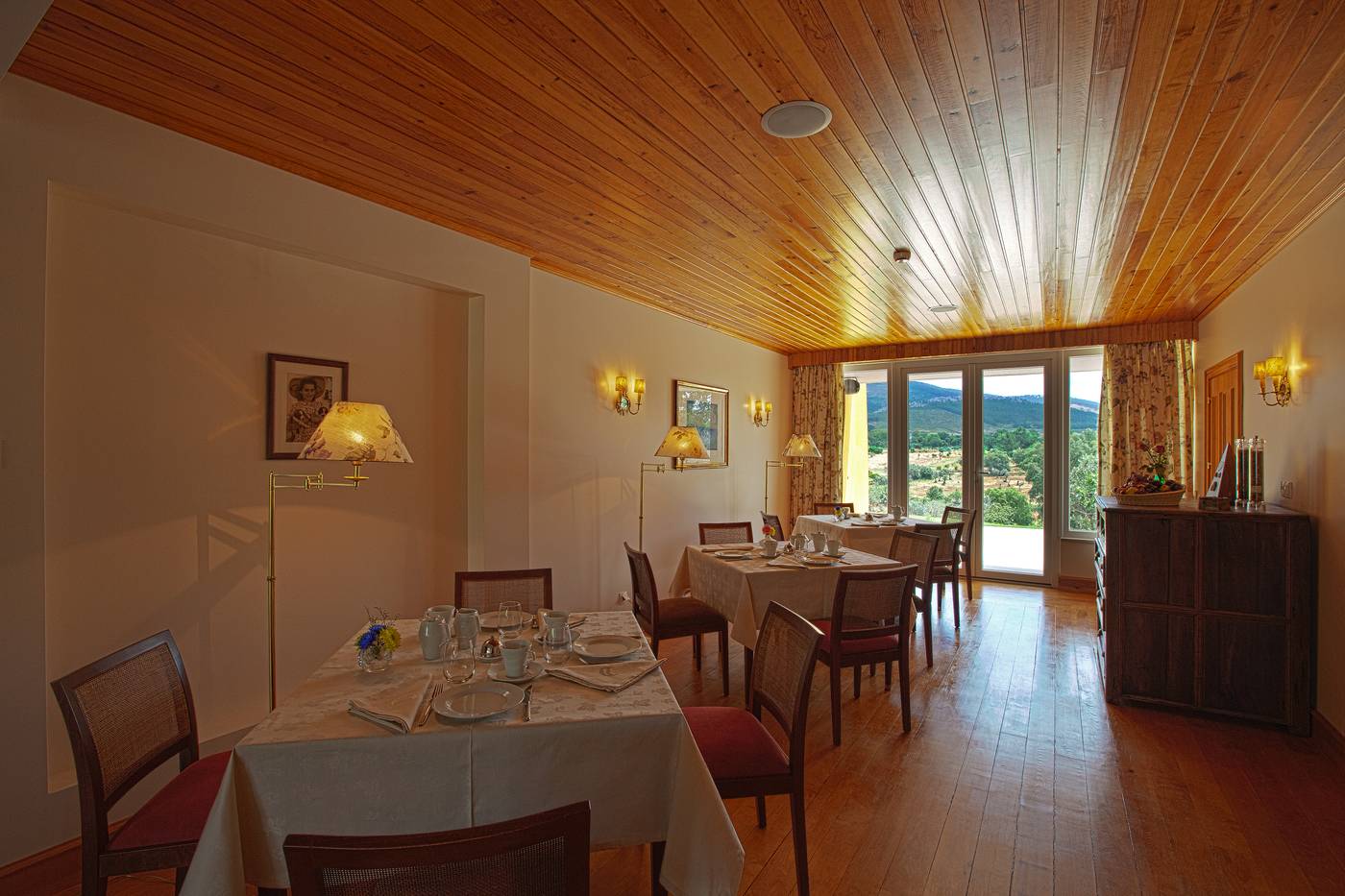 Cabecas-Do-Reguengo-Restaurant-12